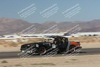 media/Oct-12-2025-Lucky Dog Racing (Sun) [[8adb5568ea]]/1-First Stint/5-Speed Pans/